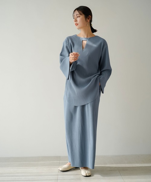 rectangle（レクタングル）の「2WAYリップルプリーツプルオーバー【セットアップ可】（Tシャツ/カットソー・レディース・ブルー/ブラック/アイボリー・FREE）」の21枚目の写真