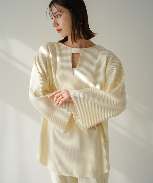 rectangle（レクタングル）の「2WAYリップルプリーツプルオーバー【セットアップ可】（Tシャツ/カットソー・レディース・ブルー/ブラック/アイボリー・FREE）」の12枚目の写真