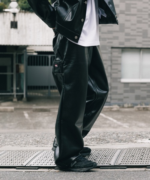 Guess（ゲス）の「GUESS/ゲス GO RAYMOND PU CARPENTER PANTS（スラックス・メンズ・ブラック・32）」の22枚目の写真