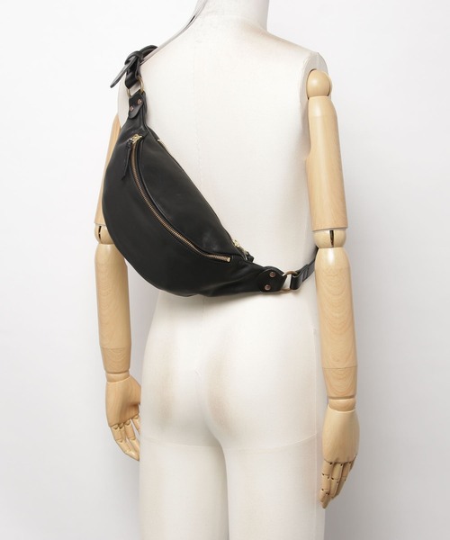 SLOW（スロウ）の「SLOW(スロウ)　FANNY PACK ファニーパック 300S61EG（ボディバッグ/ウエストポーチ・メンズ・ブラック/キャメル/ブラウン・F）」の16枚目の写真