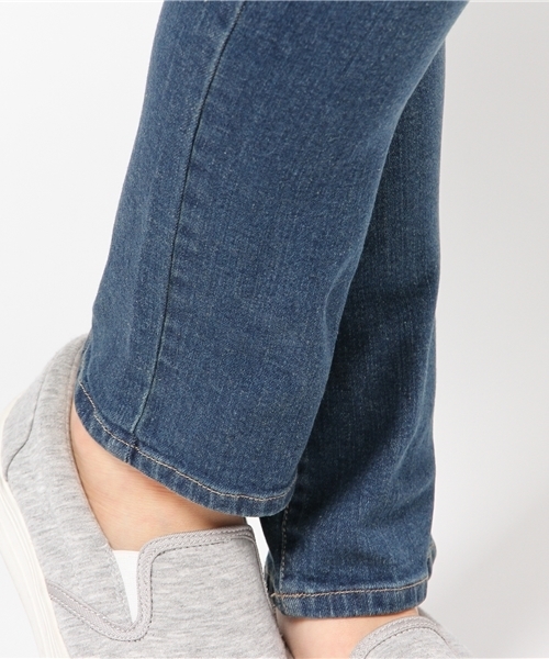 LBC(エルビーシー)の「コットンポリスキニーパンツ(その他パンツ・レディース・オフホワイト/ネイビー/ダークネイビー・MEDIUM/LARGE)」の12枚目の写真