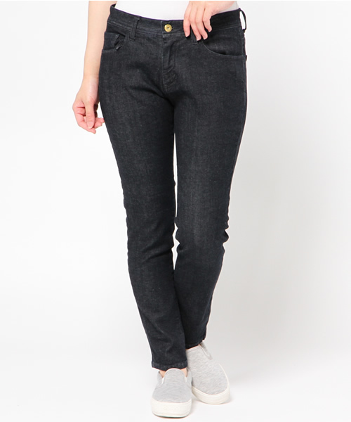 LBC(エルビーシー)の「コットンポリスキニーパンツ(その他パンツ・レディース・オフホワイト/ネイビー/ダークネイビー・MEDIUM/LARGE)」の7枚目の写真