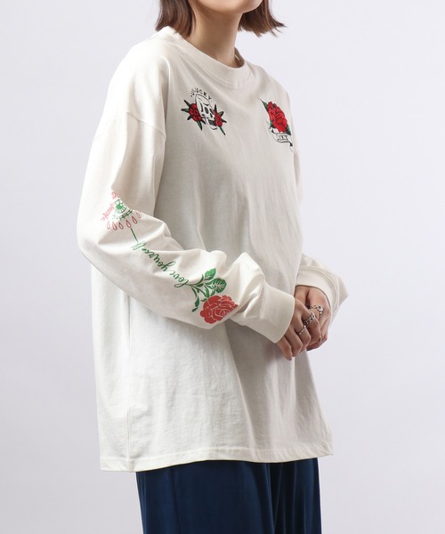 spiritoso(スピリトーゾ)の「spiritoso ネオメタルプリントロンT 長袖(Tシャツ/カットソー・レディース・オフホワイト/オリーブ・F)」の18枚目の写真