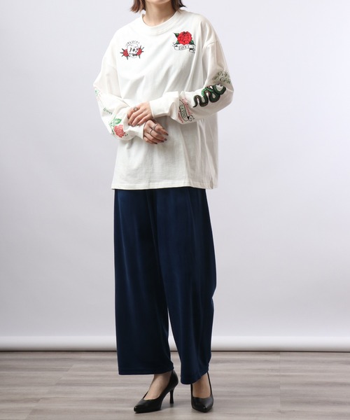 spiritoso(スピリトーゾ)の「spiritoso ネオメタルプリントロンT 長袖(Tシャツ/カットソー・レディース・オフホワイト/オリーブ・F)」の20枚目の写真