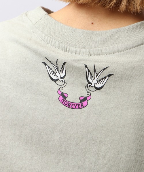 spiritoso(スピリトーゾ)の「spiritoso ネオメタルプリントロンT 長袖(Tシャツ/カットソー・レディース・オフホワイト/オリーブ・F)」の12枚目の写真