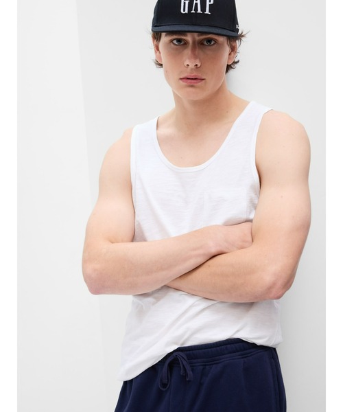 GAP(ギャップ)の「リブイン ポケットタンクトップ(タンクトップ・メンズ・オフホワイト/ブラック/ホワイト・XS/S/M/L/XL)」の1枚目の写真