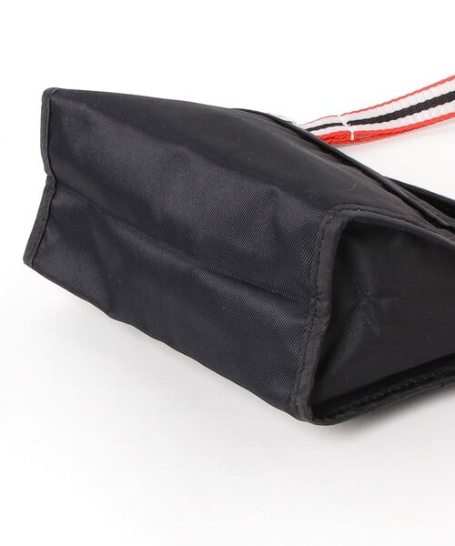HUNTER（ハンター）の「HUNTER/ハンター ショルダーバック 耐水バッグ PATCHWORK CROSSBODY UBX1215ATR（ショルダーバッグ・メンズ・ブラック・FREE）」の3枚目の写真