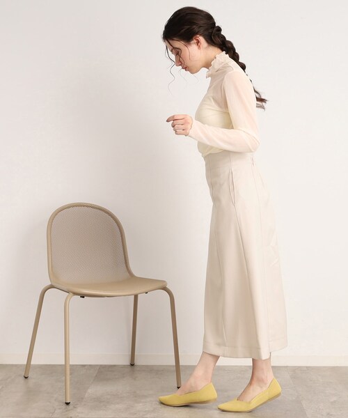 Cutie Blonde（キューティーブロンド）の「◆【2WAY】一枚で二度楽しめる！Vネック ジャンパースカート（スカート・レディース・アイボリー/ブラック・01/02/03）」の4枚目の写真