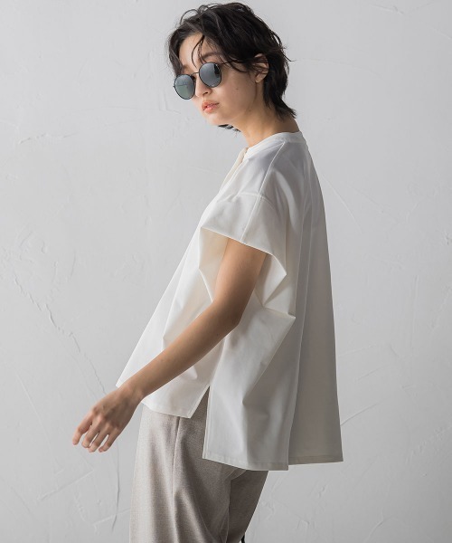 360度ストレッチタックスリーブブラウス