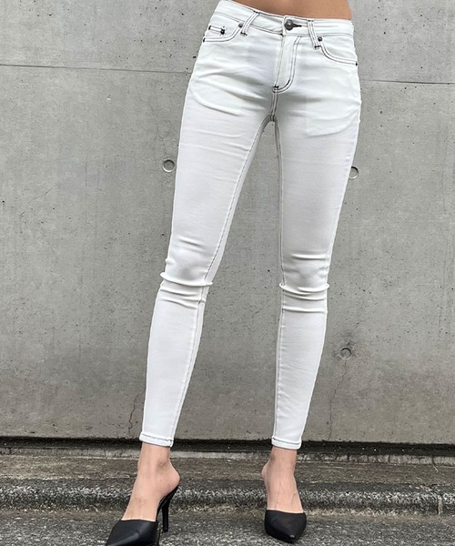 GLAMOROUS JANE(グラマラスジェーン)の「配色ステッチスキニーパンツ(その他パンツ・レディース・ブラック・L/M/S)」の3枚目の写真