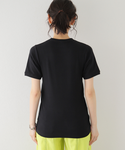 U by SPICK&SPAN（ユーバイスピックアンドスパン）の「【Hanes(ヘインズ)】BEEFY RibクルーネックTシャツ（Tシャツ/カットソー・レディース・ブラック/ホワイト・FREE）」の8枚目の写真