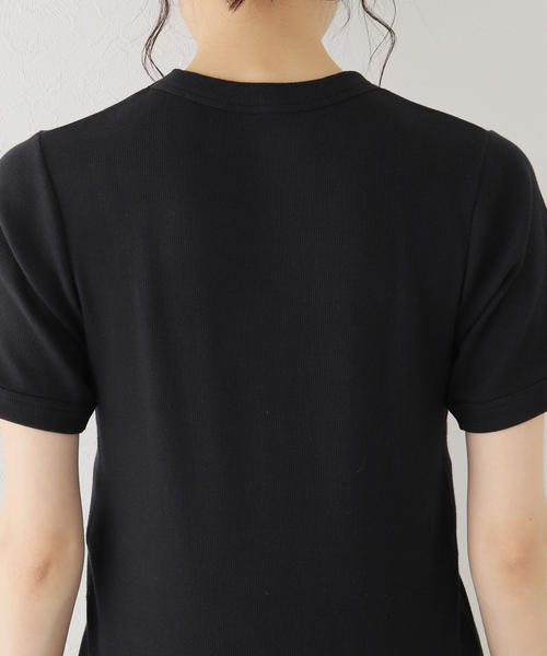 U by SPICK&SPAN（ユーバイスピックアンドスパン）の「【Hanes(ヘインズ)】BEEFY RibクルーネックTシャツ（Tシャツ/カットソー・レディース・ブラック/ホワイト・FREE）」の10枚目の写真