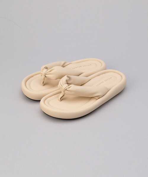 ATELIER BRUGGE（アトリエブルージュ）の「ATELIER BRUGGE/アトリエブルージュ Bulky thong sandals / バルキートングサンダル（サンダル・レディース・ブラック/オフホワイト・MEDIUM/LARGE/SMALL）」の2枚目の写真