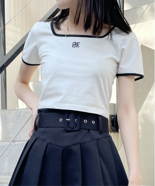 one way(ワンウェイ)の「バイカラーパイピングTシャツ(Tシャツ/カットソー・レディース・ブラック/ホワイト/ライトイエロー/ライトグリーン・FREE)」の2枚目の写真