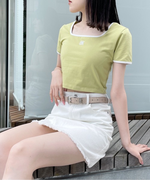 one way(ワンウェイ)の「バイカラーパイピングTシャツ(Tシャツ/カットソー・レディース・ブラック/ホワイト/ライトイエロー/ライトグリーン・FREE)」の13枚目の写真