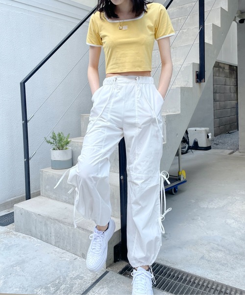 one way(ワンウェイ)の「バイカラーパイピングTシャツ(Tシャツ/カットソー・レディース・ブラック/ホワイト/ライトイエロー/ライトグリーン・FREE)」の18枚目の写真