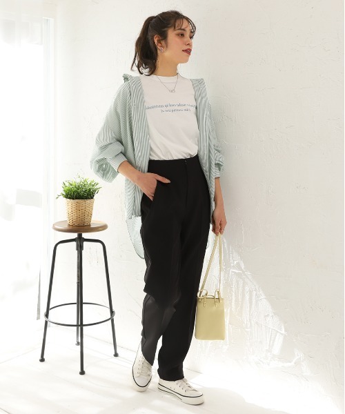 ad thie(アドティエ)の「テーパードパンツ ダーツ センタープレス カラー ダーツ 立体(その他パンツ・レディース・アイボリー/ライトグリーン/イエロー/ブラック/ピンク/ライトブルー/サーモンピンク・MEDIUM/LARGE/SMALL)」の8枚目の写真