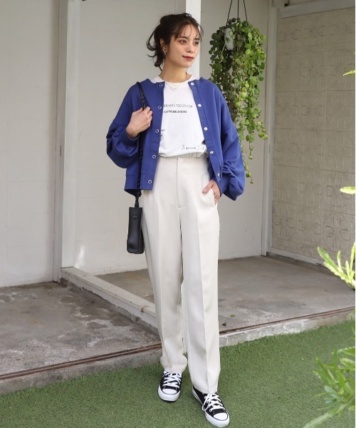ad thie(アドティエ)の「テーパードパンツ ダーツ センタープレス カラー ダーツ 立体(その他パンツ・レディース・アイボリー/ライトグリーン/イエロー/ブラック/ピンク/ライトブルー/サーモンピンク・MEDIUM/LARGE/SMALL)」の14枚目の写真