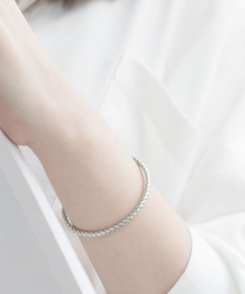 Starting Over(スターティングオーバー)の「シルバー925 ユニセックス デザインバングル / ブレスレット/レディース メンズ(ブレスレット・メンズ・その他1/その他2/その他3/その他11/その他8/その他19/その他22/その他24/その他/その他6/その他14/その他15/その他16/その他17/その他18/その他25/その他4/その他12/その他20/その他21/その他23/その他7/その他13/その他5/その他10・FREE)」の8枚目の写真