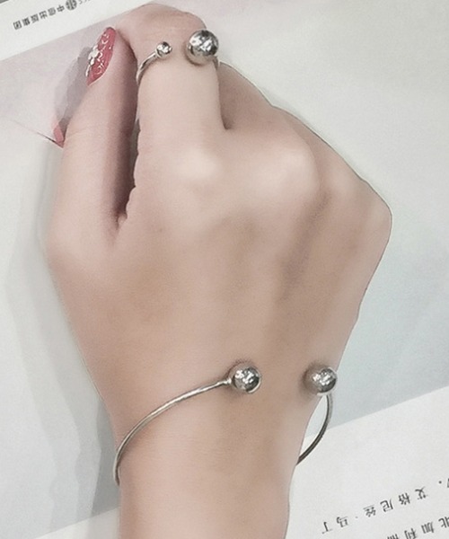 Starting Over(スターティングオーバー)の「シルバー925 ユニセックス デザインバングル / ブレスレット/レディース メンズ(ブレスレット・メンズ・その他1/その他2/その他3/その他11/その他8/その他19/その他22/その他24/その他/その他6/その他14/その他15/その他16/その他17/その他18/その他25/その他4/その他12/その他20/その他21/その他23/その他7/その他13/その他5/その他10・FREE)」の13枚目の写真