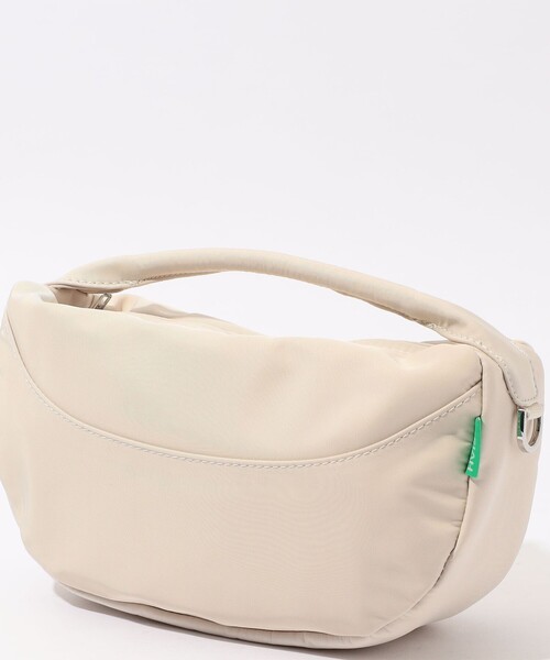 HVISK（ヴィスク）の「HVISK EMBER TEILL ハンドバッグ（ハンドバッグ・レディース・ブラック/ホワイト・FREE）」の4枚目の写真