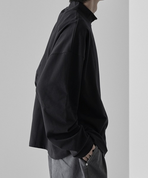 RUUBON(ルーボン)の「【RUUBON】 mock neck long Tee / モックネック ロンT(Tシャツ/カットソー・メンズ・ブラック/ホワイト・S/M/L)」の5枚目の写真