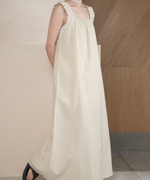 lawgy(ラウジー)の「gather shoulder op(ワンピース・レディース・グレー/ホワイト・FREE)」の20枚目の写真