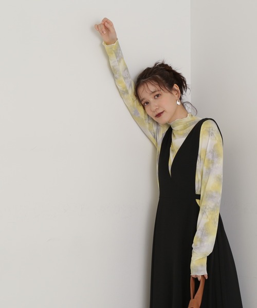 N.（N. Natural Beauty Basic）（エヌエヌナチュラルビューティーベーシック）の「◆マーブル柄ハイネックカットソー（Tシャツ/カットソー・レディース・イエロー/ピンク・MEDIUM）」の3枚目の写真