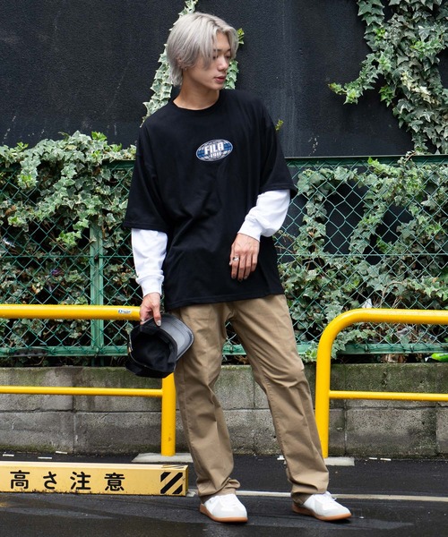 FILA(フィラ)の「【FILA/フィラ】フェイクレイヤード 胸ワンポイント刺繍 ロンT ドロップショルダー ストリート ビッグシルエット(Tシャツ/カットソー・メンズ・ダークグリーン/ブラック/ライトベージュ・MEDIUM/LARGE/X-LARGE)」の13枚目の写真