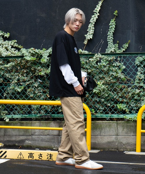 FILA(フィラ)の「【FILA/フィラ】フェイクレイヤード 胸ワンポイント刺繍 ロンT ドロップショルダー ストリート ビッグシルエット(Tシャツ/カットソー・メンズ・ダークグリーン/ブラック/ライトベージュ・MEDIUM/LARGE/X-LARGE)」の15枚目の写真