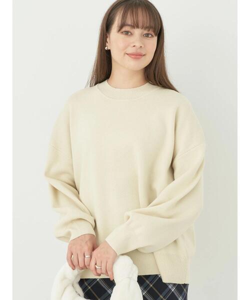 earth music&ecology(アースミュージックアンドエコロジー)の「アンチピリングバックスリットプルオーバー(Tシャツ/カットソー・レディース・ライトグレー系2/ライム/アイボリー/ブラック/ブルー・FREE)」の1枚目の写真