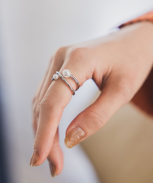 Andemiu（アンデミュウ）の「2パールイヤカフリング991102（イヤーカフ・レディース・シルバー/ゴールド・FREE）」の3枚目の写真