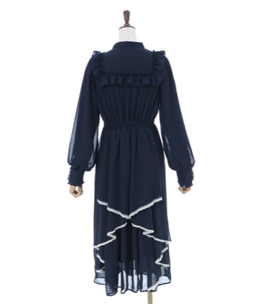 axes femme（アクシーズファム）の「ラッフルフリルシフォン