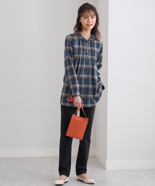BELLUNA PLUS(ベルーナ)の「裏起毛で暖か!きれい見えスリムパンツ股下71丈(その他パンツ・レディース・カーキ/オフホワイト/ブラック・LARGE/MEDIUM/X-LARGE/SMALL)」の7枚目の写真