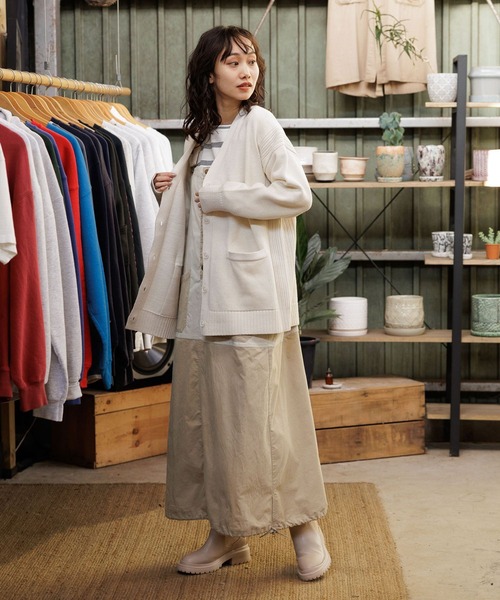 niko and...（ニコアンド）の「洗えるサイドリブVネックカーディガン（カーディガン/ボレロ・レディース・ネイビー/レッド/ピンク/ブルー/アイボリー・SHORT/BIG(L)）」の6枚目の写真