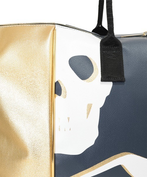 MARK & LONA（マークアンドロナ）の「Cray Metalic Boston Bag