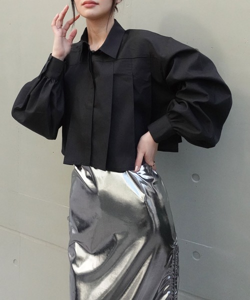 CORNERS（コーナーズ）の「ボリュームスリーブクロップドプリーツブラウス（シャツ/ブラウス・レディース・グレー/ブルー/ブラック/ホワイト・M）」の18枚目の写真