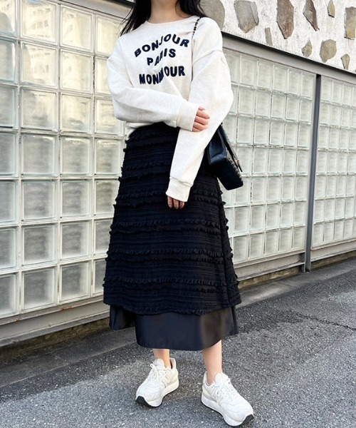 MODE ROBE（モードローブ）の「ロゴスウェット（スウェット・レディース・アイボリー/ブラック/グレー・FREE）」の10枚目の写真