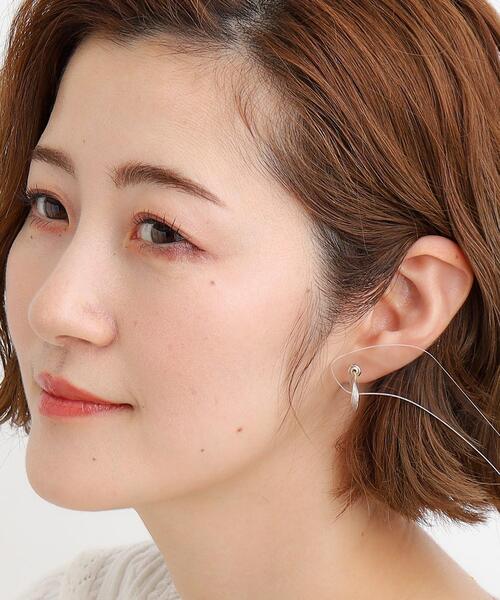 grove(グローブ)の「◆ツイストフープエポピアス(ピアス(両耳用)・レディース・ライトグレー/ピンク/ライトベージュ・00)」の8枚目の写真