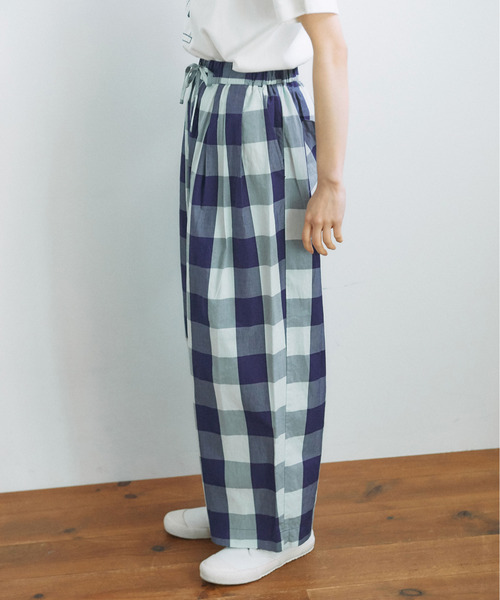 PAR ICI（パーリッシィ）の「【WEB別注カラー】江戸炊きブロックチェック イージーパンツ（その他パンツ・レディース・ブルー/ネイビー/グリーン/サックスブルー/ピンク・FREE）」の8枚目の写真