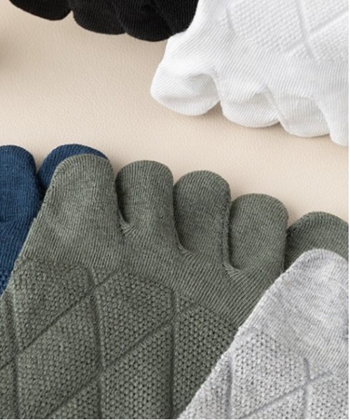 COMON＋（コモンプラス）の「蒸れ防止 甲部分メッシュ5色セット コットン5本指ローソックス（ゴルフグッズ・メンズ・その他・FREE）」の5枚目の写真