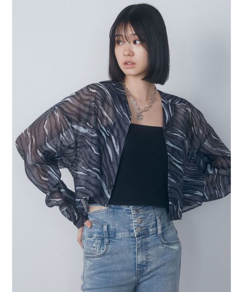 EMODA（エモダ）の「エアリーショートシャツ（シャツ/ブラウス・レディース・グレー/ブラック/その他1/その他・FREE）」の12枚目の写真