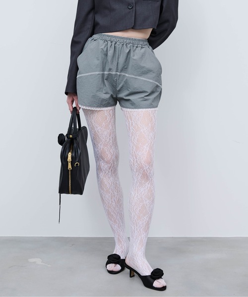 Carmelo（カーメロ）の「ナイロンレースショートパンツ / Track lace short pants（その他パンツ・レディース・ブラック/グレー・FREE）」の2枚目の写真