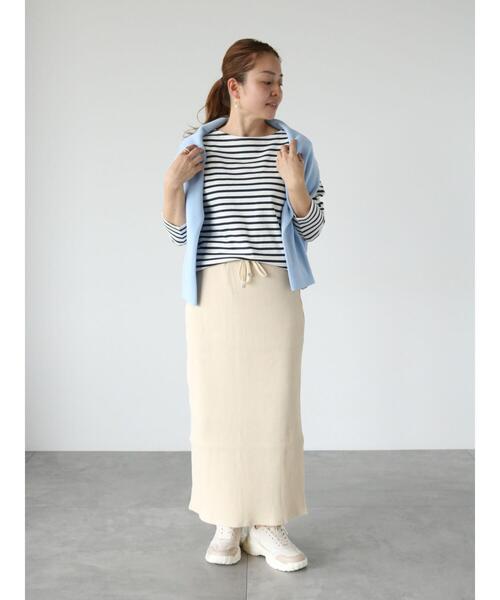 Lugnoncure（ルノンキュール）の「テレコタイトスカート（スカート・レディース・オフホワイト/ブルー/ブラック・F）」の4枚目の写真