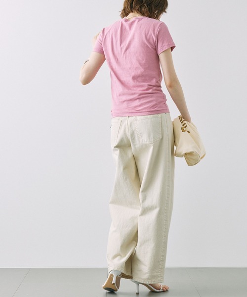 BABYLONE（バビロン）の「コットンリネン天竺Tシャツ（Tシャツ/カットソー・レディース・オフホワイト/ピンク/チャコール・フリー）」の6枚目の写真