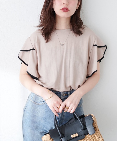 natural couture(ナチュラルクチュール)の「接触冷感配色ラッフルスリーブプルオーバー(Tシャツ/カットソー・レディース・ピンク/グレイッシュベージュ/ブラック/オフホワイト/ブルー・FREE)」の19枚目の写真