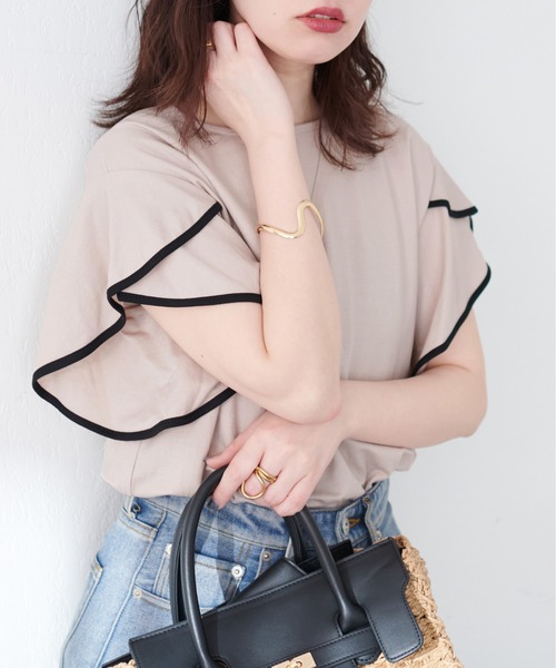 natural couture(ナチュラルクチュール)の「接触冷感配色ラッフルスリーブプルオーバー(Tシャツ/カットソー・レディース・ピンク/グレイッシュベージュ/ブラック/オフホワイト/ブルー・FREE)」の18枚目の写真
