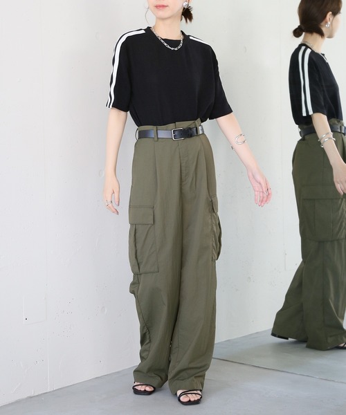 SETUP7(セットアップセブン)の「【SETUP7】sideline glitter tops サイドラインラメTシャツ ハーフスリーブトップス 半袖 ジャージ(Tシャツ/カットソー・レディース・ブラック/シルバー・FREE)」の22枚目の写真