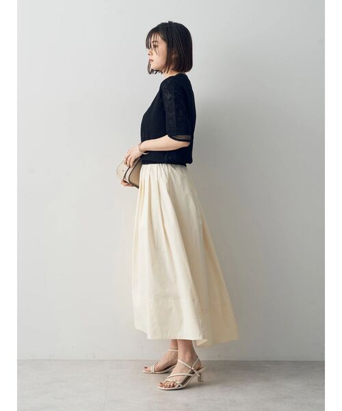 YECCA VECCA(イェッカヴェッカ)の「レース柄シアーニット(ニット/セーター・レディース・ブラック/オフホワイト/イエロー・FREE)」の16枚目の写真