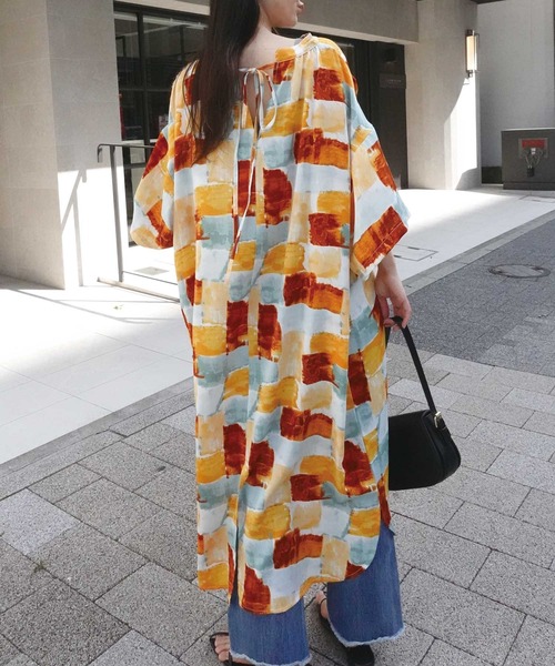 CORNERS（コーナーズ）の「ペイント柄オーバーサイズシャツワンピース（シャツワンピース・レディース・オレンジ・L/M）」の3枚目の写真